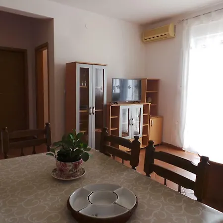 Apartment In Peroj/Istrien 8459 Διαμέρισμα